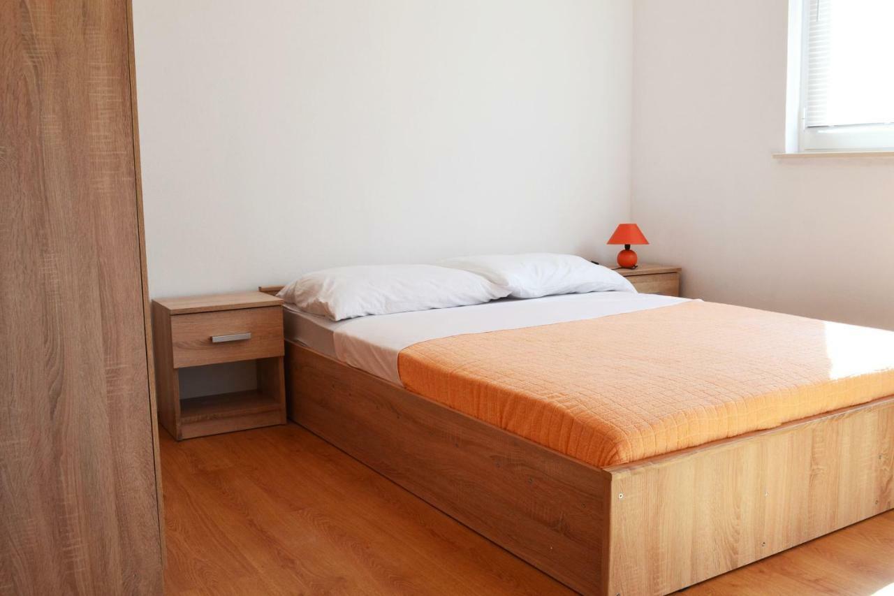 Apartman Ana Srima Exterior foto