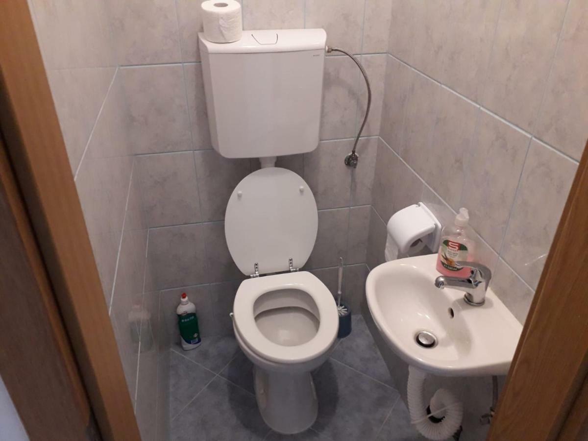 Apartman Ana Srima Exterior foto